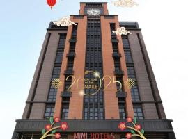 MINI HOTELS(逢甲館)，位于台中市的酒店