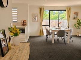 Stylish Home Away from Home，位于罗托鲁瓦的酒店