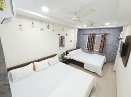 Ginger hotels ujjain tower kshipra inn-Family stay airconditioned hotel，位于乌贾因的酒店