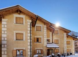 Ferienwohnung Engadin Barbey，位于楚奥茨的酒店