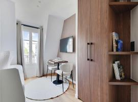 Bright and modern studio - 2P - Passy，位于巴黎的酒店