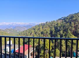 Hotel Pines & Peaks Dalhousie，位于Banikhet的酒店