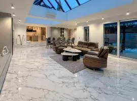 Pet Friendly Home In Gouvieux