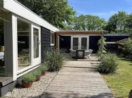 Chalet for four guests near beach