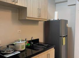 Staycation Condominium Panglao，位于道伊斯的酒店