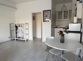 Lovely condo next to European Area