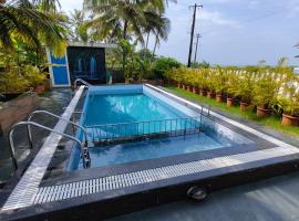 Shipra Ratna Beach Villa, 4 BHK with Swimming Pool, Hejamadi，位于Mūlki的酒店