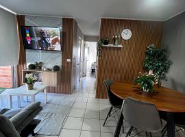 Céntrico y cómodo departamento, aire acondicionado,estacionamiento privado,wifi，位于兰卡瓜的酒店