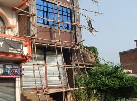 Raghav in，位于Pratāpgarh的酒店