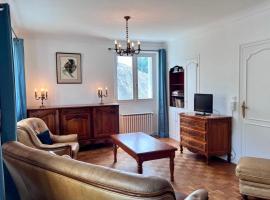 Maison "Le Jardin d'Elise" - Hauteur de Brive，位于布里夫拉盖亚尔德的酒店