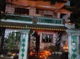 Hasmukh House，位于达曼的酒店