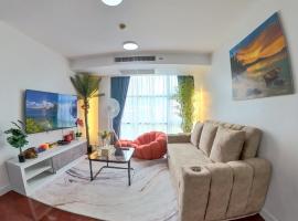 The Kris Cozy 2-Bedrooms Apartment，位于芭东海滩的酒店