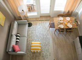 Alppinotko Rinne Lumo Hosted ny Hygge Host，位于Himos的带停车场的酒店