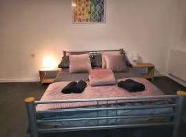 Apartament TOKIO przy rynku ul Leśna bezobsługowe zameldowanie, Parking