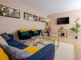 Artsy Getaway With Vibrant Design Flair