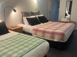 #2 Glenorchy Alpine Suite