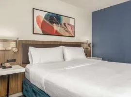 希尔顿花园奥克布鲁克特莱斯酒店