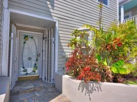 Villa Serena Duval Square