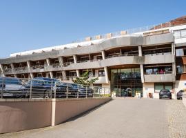 APART Dom Zdrojowy，位于亚斯塔尔尼亚的酒店