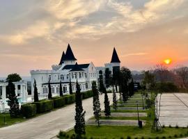 Blue Sky Khao Kho Castell Condo 922，位于Campson的酒店