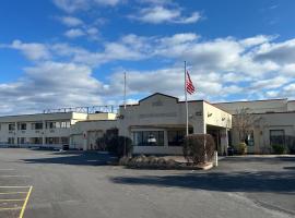 Hilltop Inn & Suites，位于扬克斯的酒店