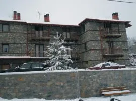 辛诺娜潘神公寓