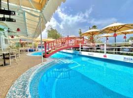 Plaza corniche la marsa，位于拉马萨的酒店