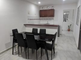 Apartamento Confort - Planta Baja，位于阿沃莱特斯的海滩酒店