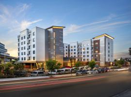 Residence Inn Walnut Creek，位于核桃溪的酒店