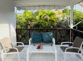 Villa Sous le Manguier-Anse Bertrand 5min plage，位于Anse-Bertrand的酒店