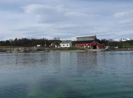 Marisletta farm - house by the sea