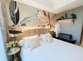 Gold Coast Sea View Apartments by Rentrooms