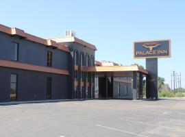 Historic Cow Palace Inn，位于Lamar的酒店