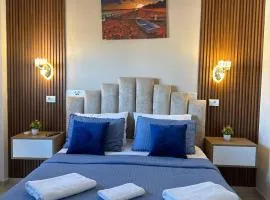 Kingsland Apartment Ksamil