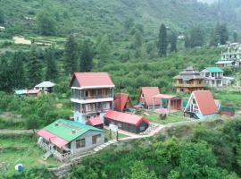 Mahamaya camping Tosh，位于Tosh的酒店