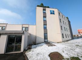 Ibis Budget Clermont Ferrand - Le Brezet - Aeroport，位于克莱蒙费朗的酒店