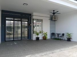 Adia's homestay jengka，位于Bandar  Pusat Jengka的酒店