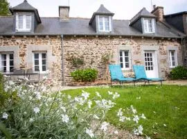 Maison conviviale avec jardin à Pordic - Idéale pour 13 pers.