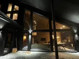 Villa Outi, New Luxury Villa in Äkäslompolo, Lapland