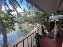 Smiley Bungalows Guesthouse，位于西塔努的酒店