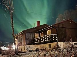 Romslig kystperle med sjel i Skulsfjord Tromsø，位于特罗姆瑟的酒店