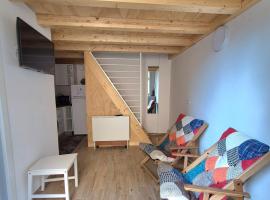 Loft piano terra a 300m dal mare，位于泰拉奇纳的酒店