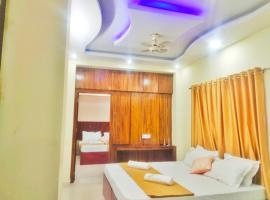 Nirappil Resort & Tourist Home，位于特里凡得琅的酒店