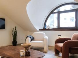 THE CORE - 4 min Walk to Bernina Express，位于蒂拉诺的酒店