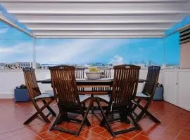The Roof - Appartamento con terrazza al centro di Civitavecchia