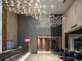 Home Inn Paibaiyun Hotel Chengdu Tianyu Road Subway Station Branch，位于成都的酒店