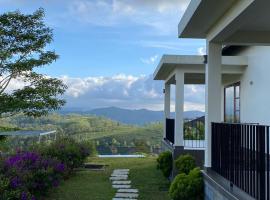 Sylvan Retreat - Luxury Mountain Cottages，位于瓦加蒙的酒店