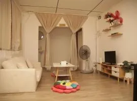 Friend's House Arak