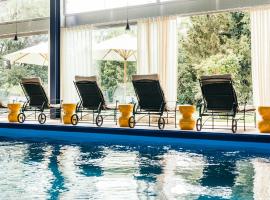 Garden Hotel Reinhart，位于基姆湖畔普林的浪漫度假酒店