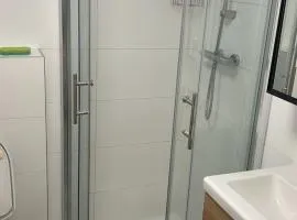 Helfant Luxembourg Standard Double Room 7